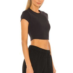 ALO Ribbed Short Sleeve Crop Top